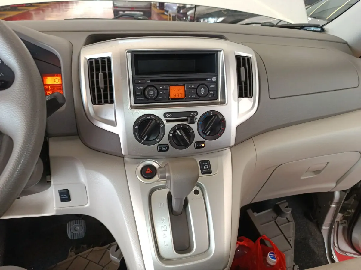 2014 Nissan NV200 1.6L 124HP L4 CVT,autocango,china used car exporter,china ev exporter,chinese used car exporter,chinese used ev exporter