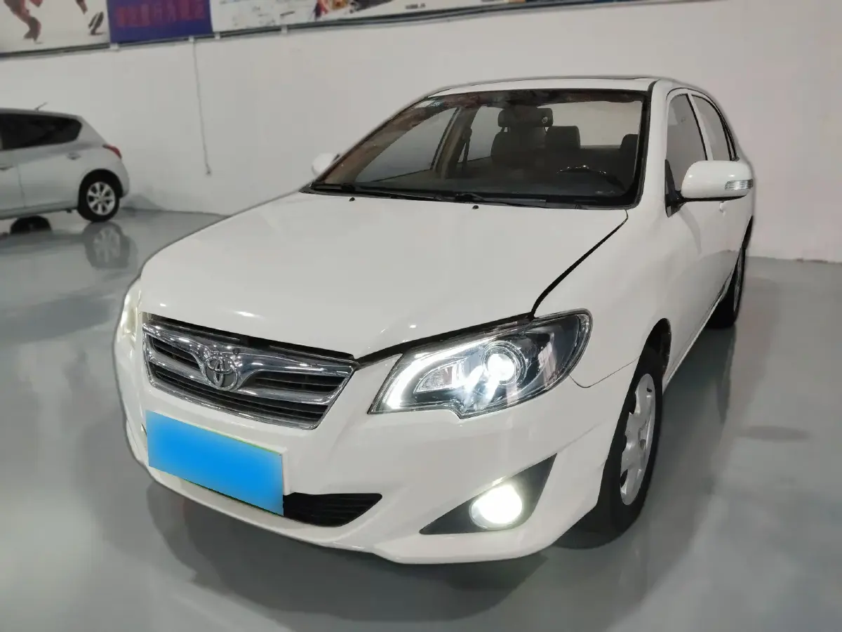 2013 Toyota Corolla 1.6L 120HP L4 4AT