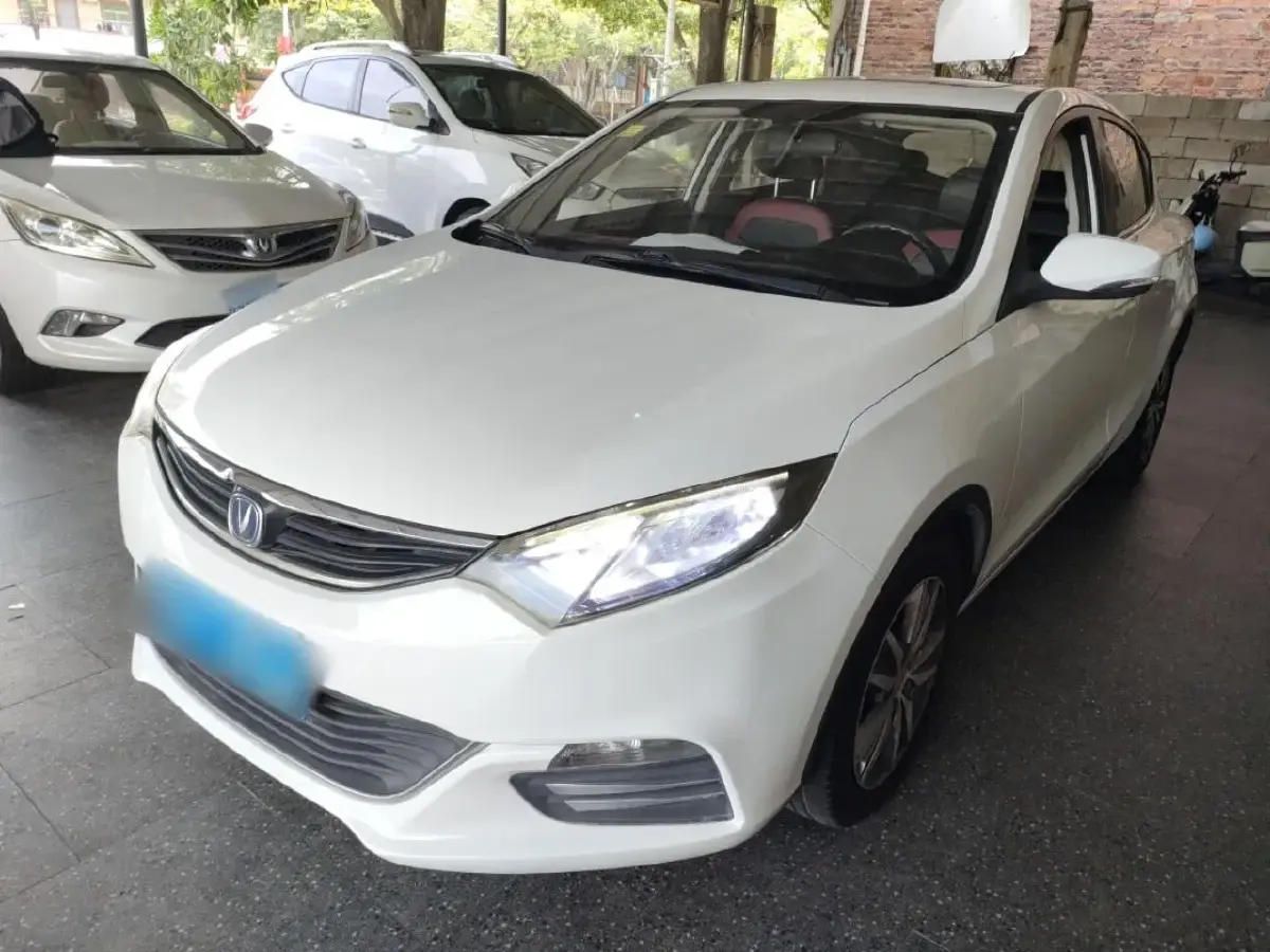 2015 ChangAn Eado XT 1.6L 125HP L4 4AT