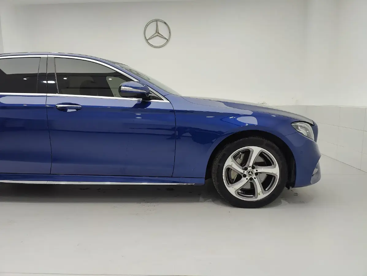 2017 Mercedes-Benz E Class 2.0T 245HP L4 9AT