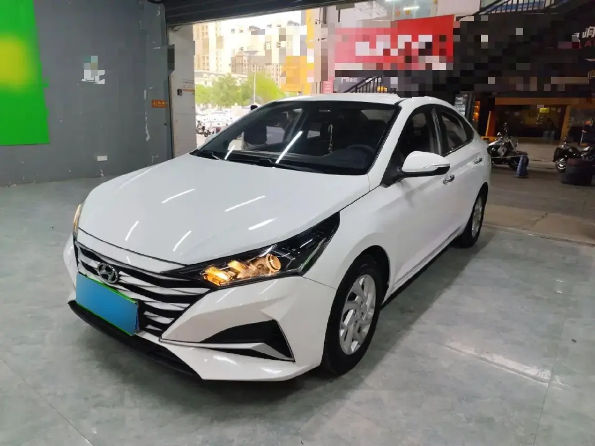 2020 Hyundai Verna 1.4L 100HP L4 CVT