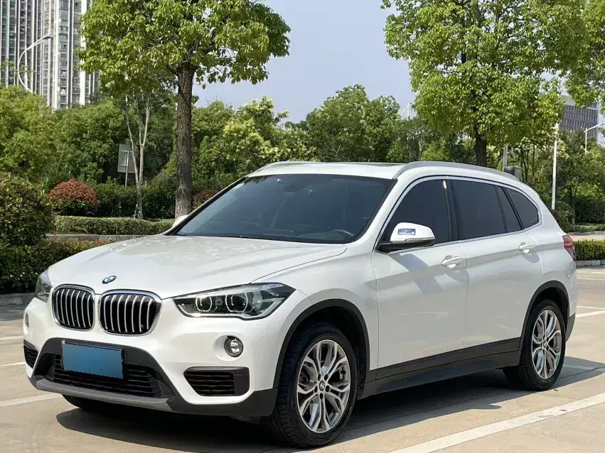 2019 BMW X1 2.0T 192HP L4 8AT