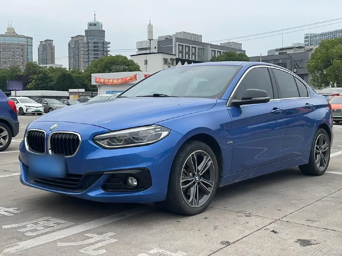 2018 BMW 1 Series 1.5T 136HP L3 6AT