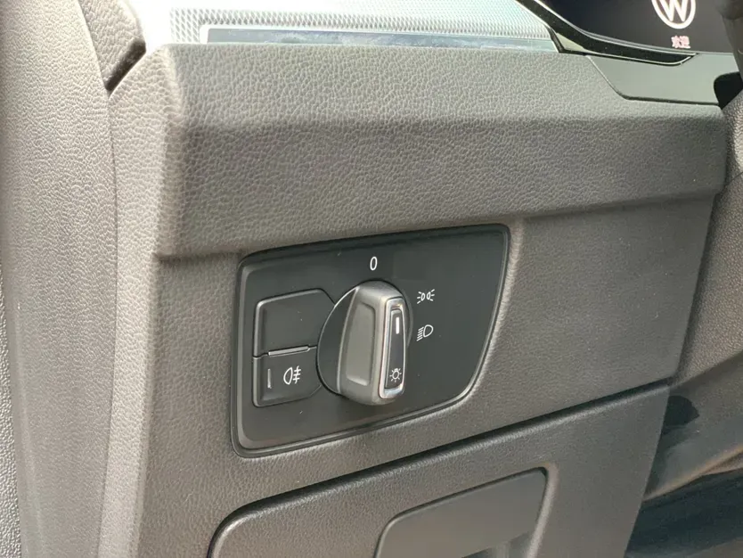 2022 Volkswagen Magotan GTE 1.4T 150HP L4 6DCT PHEV 13KWH,autocango,china used car exporter,china ev exporter,chinese used car exporter,chinese used ev exporter