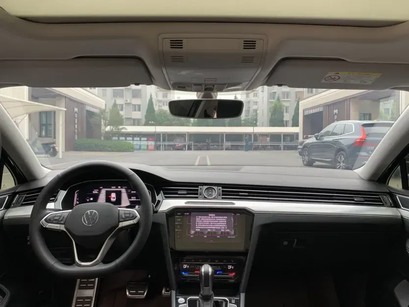 2022 Volkswagen Magotan GTE 1.4T 150HP L4 6DCT PHEV 13KWH,autocango,china used car exporter,china ev exporter,chinese used car exporter,chinese used ev exporter