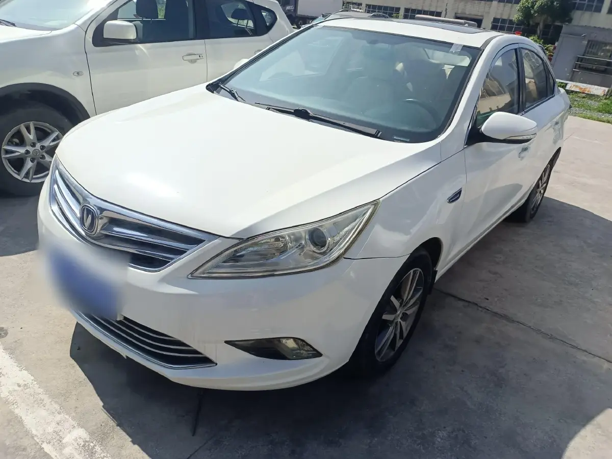 2015 ChangAn Eado 1.6L 125HP L4 4AT
