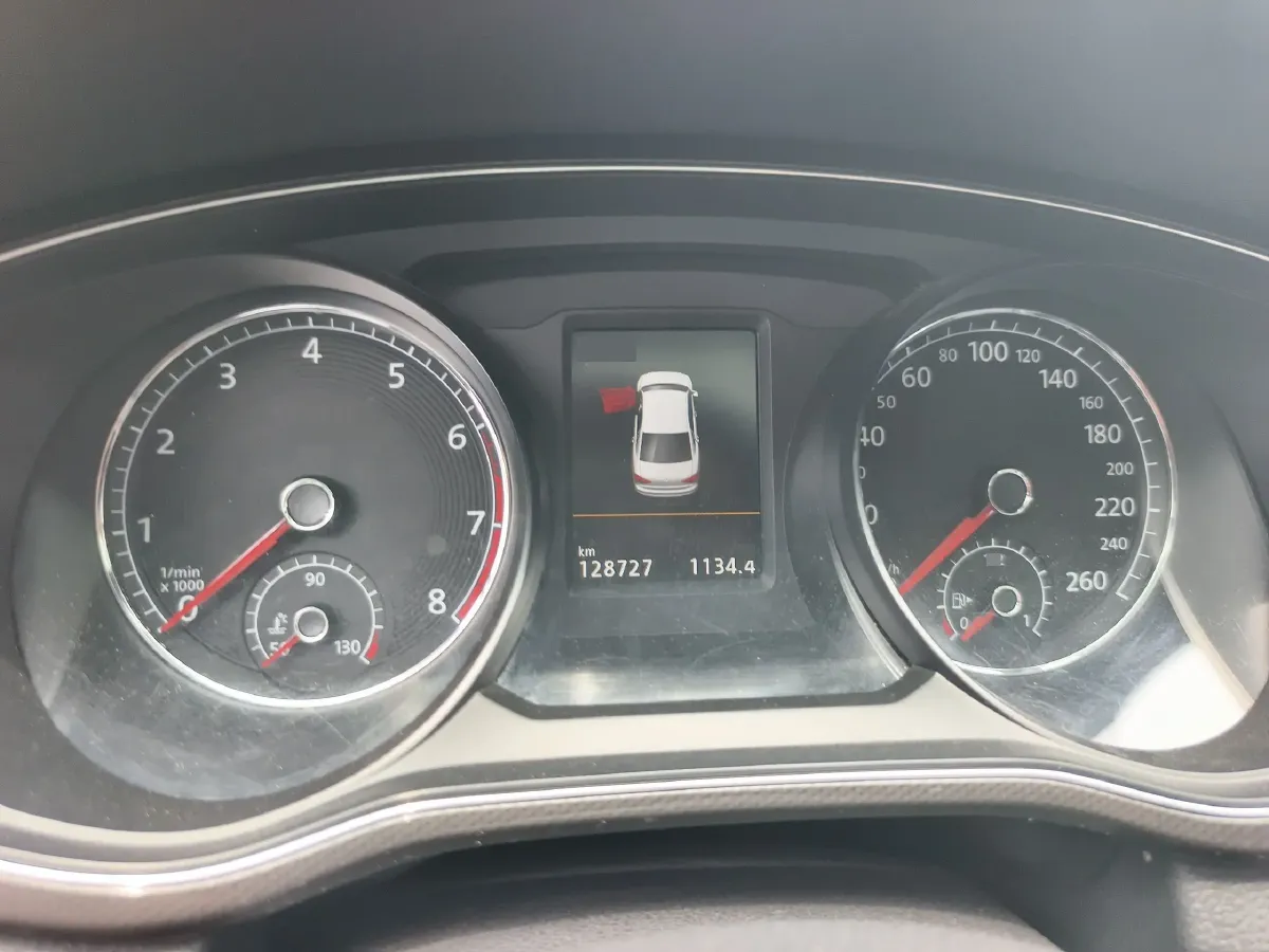 2015 Haval H1 1.5L 106HP L4 5MT,autocango,china used car exporter,china ev exporter,chinese used car exporter,chinese used ev exporter