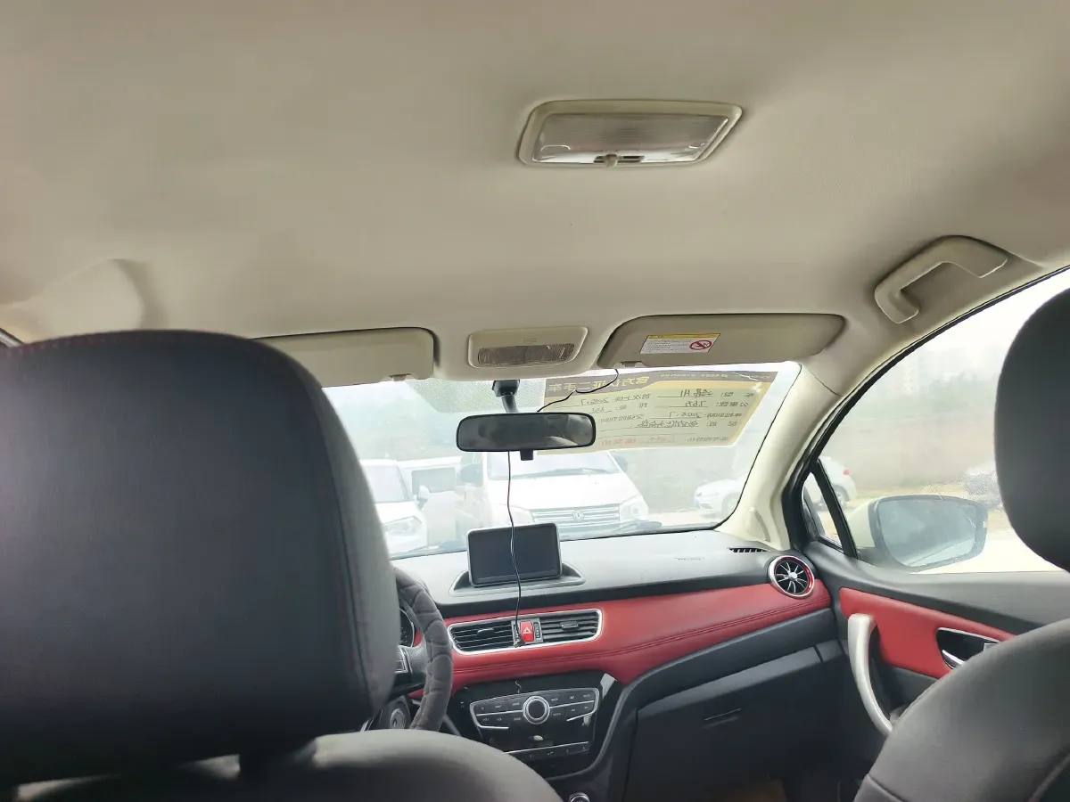 2015 Haval H1 1.5L 106HP L4 5MT,autocango,china used car exporter,china ev exporter,chinese used car exporter,chinese used ev exporter