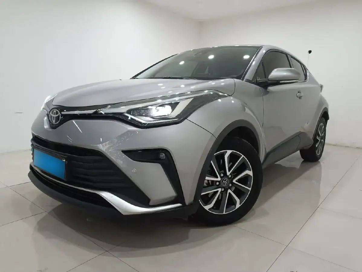 2021 Toyota Izoa 2.0L 171HP L4 CVT