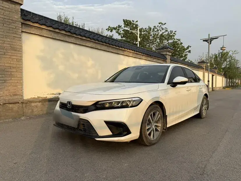 2023 Honda Civic 1.5T 182HP L4 CVT