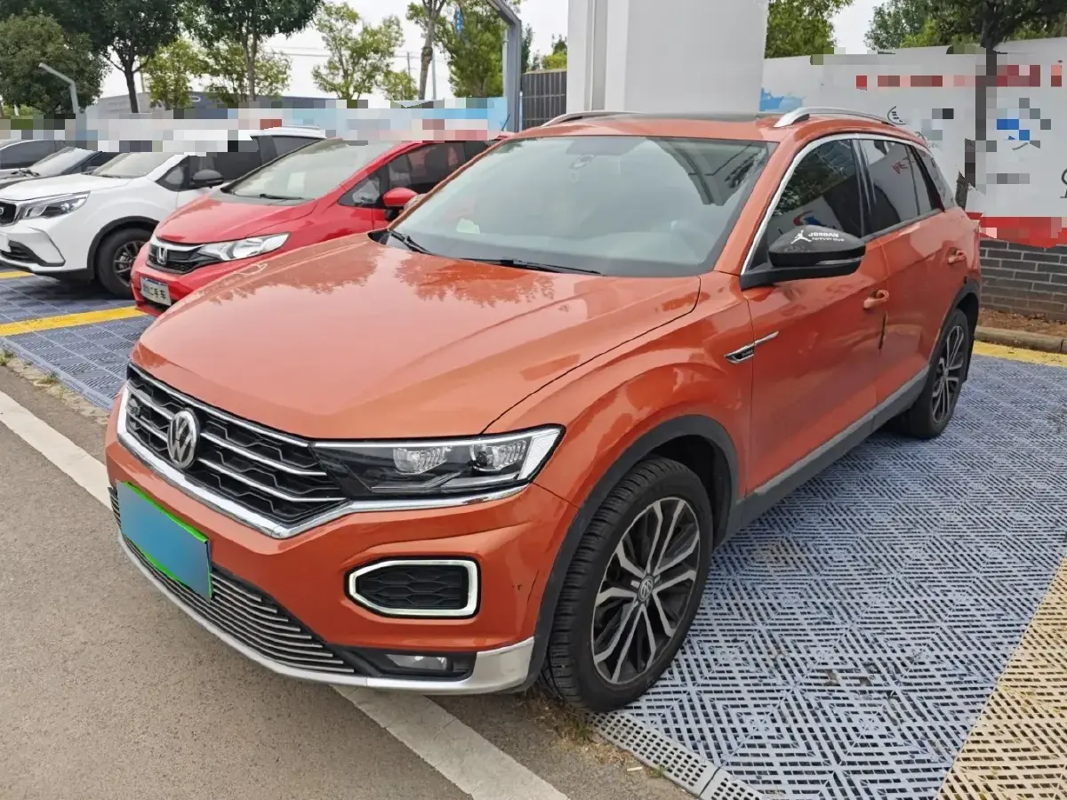 2019 Volkswagen T-Roc 1.4T 150HP L4 7DCT