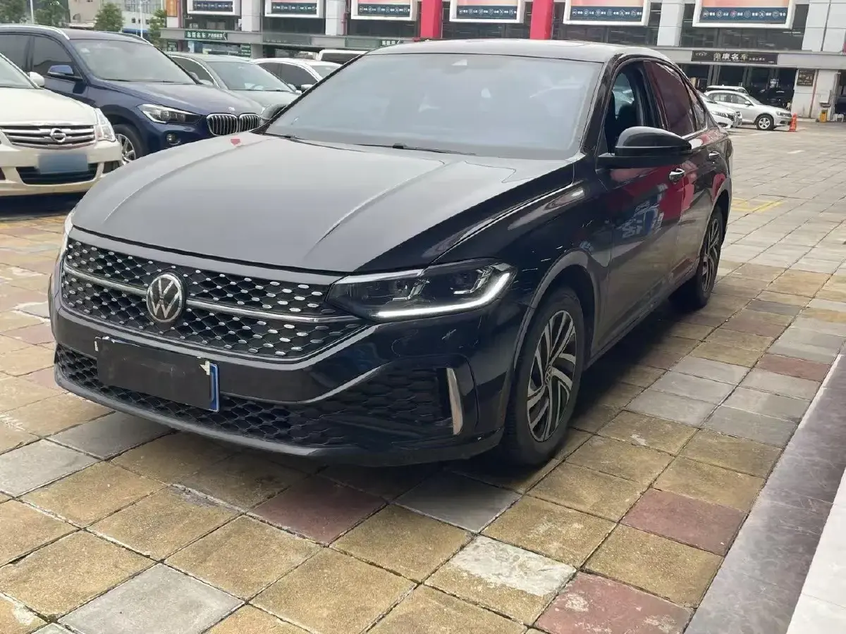 2023 Volkswagen Lavida 1.5L 110HP L4 6AT