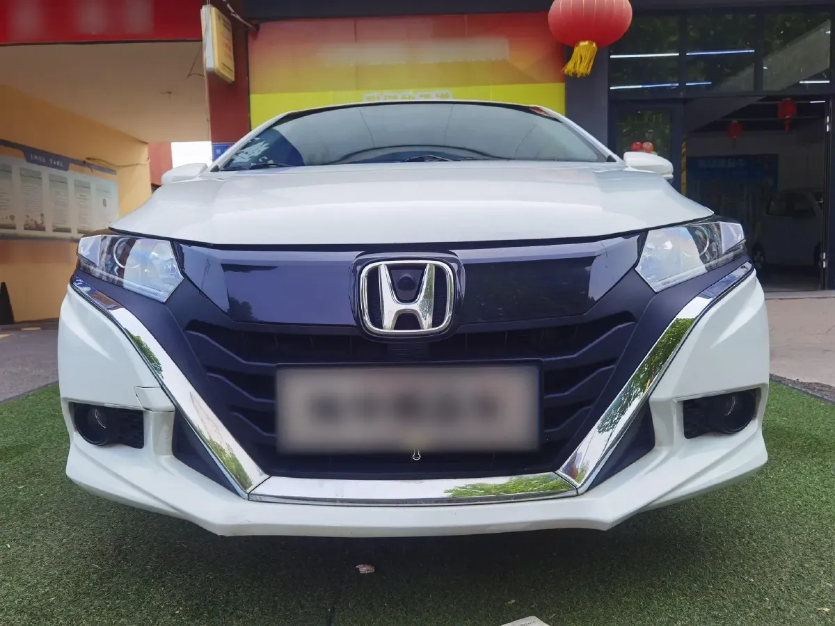 2017 Honda Gienia 1.5L 131HP L4 CVT,autocango,china used car exporter,china ev exporter,chinese used car exporter,chinese used ev exporter