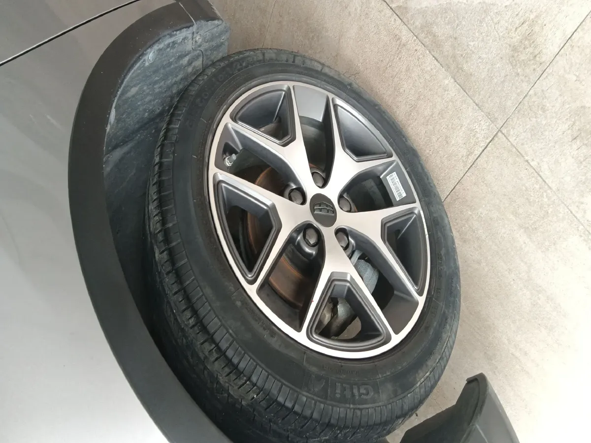 2019 Geely Vision S1 1.5L 109HP L4 CVT,autocango,china used car exporter,china ev exporter,chinese used car exporter,chinese used ev exporter