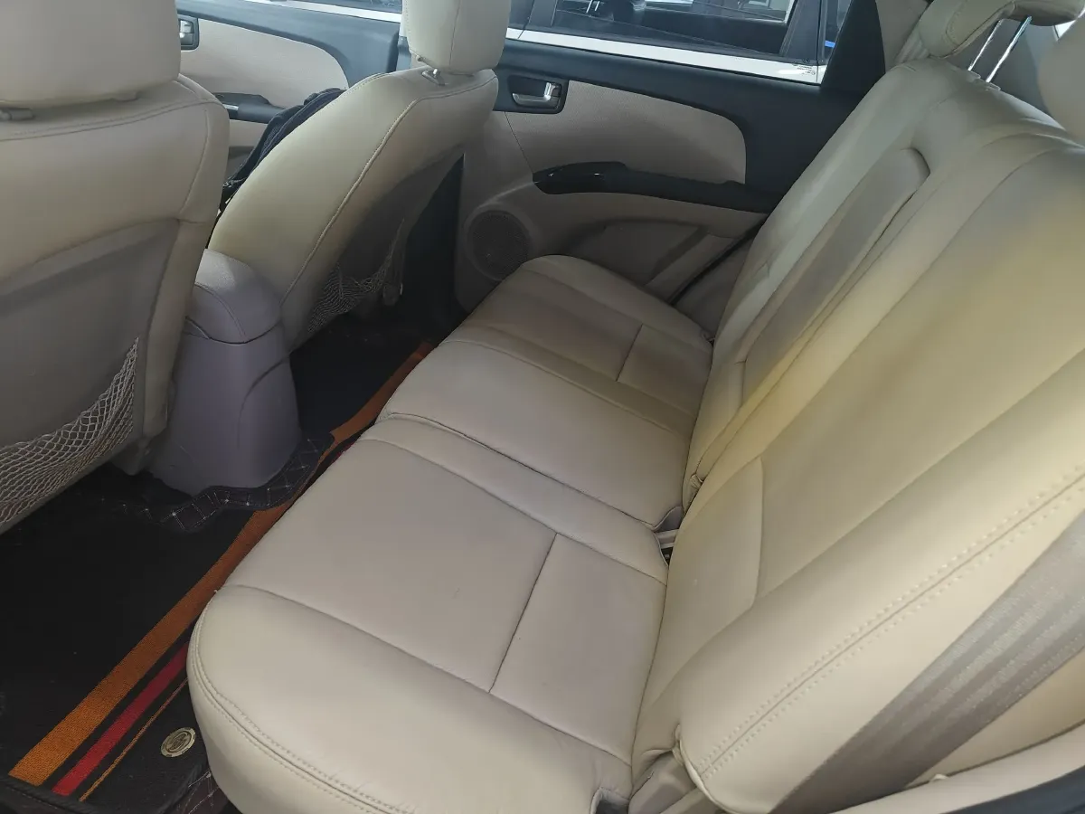 2013 Kia Sportage 2.0L 142HP L4 4AT,autocango,china used car exporter,china ev exporter,chinese used car exporter,chinese used ev exporter