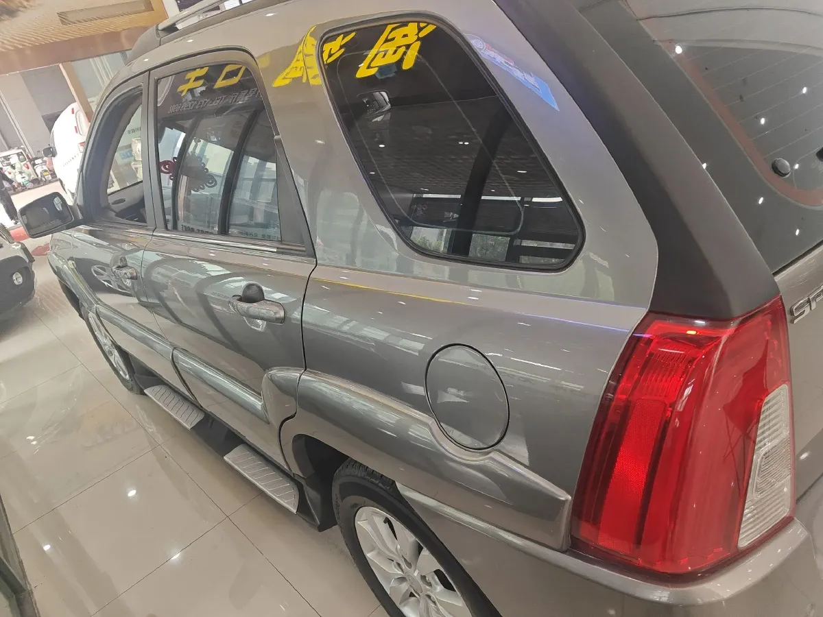 2013 Kia Sportage 2.0L 142HP L4 4AT,autocango,china used car exporter,china ev exporter,chinese used car exporter,chinese used ev exporter