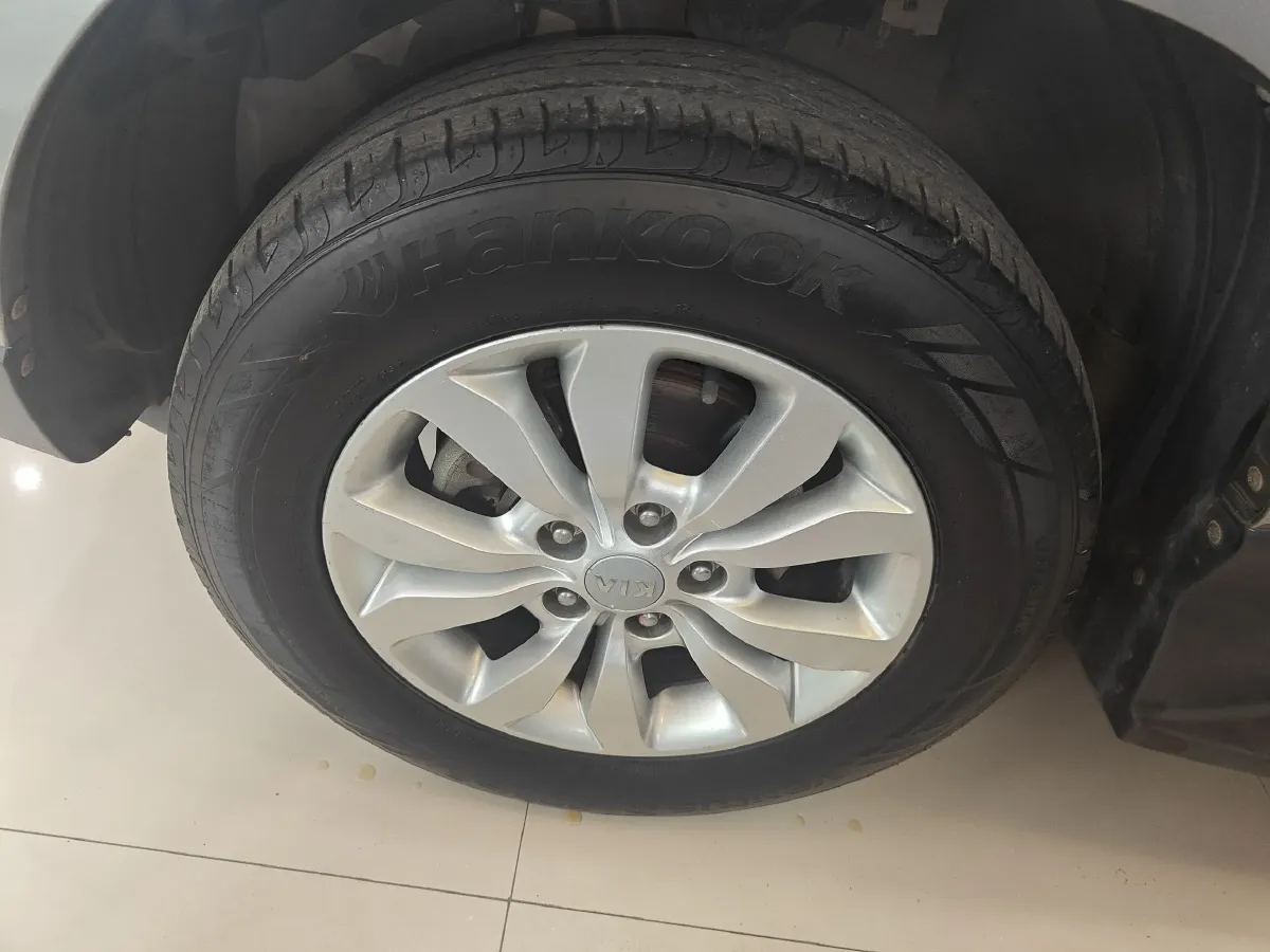 2013 Kia Sportage 2.0L 142HP L4 4AT,autocango,china used car exporter,china ev exporter,chinese used car exporter,chinese used ev exporter