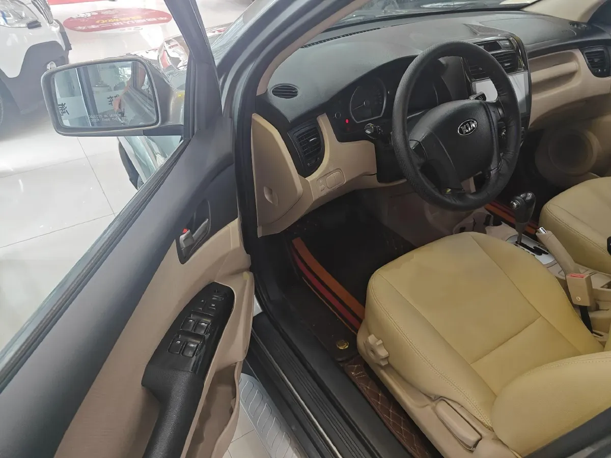 2013 Kia Sportage 2.0L 142HP L4 4AT,autocango,china used car exporter,china ev exporter,chinese used car exporter,chinese used ev exporter