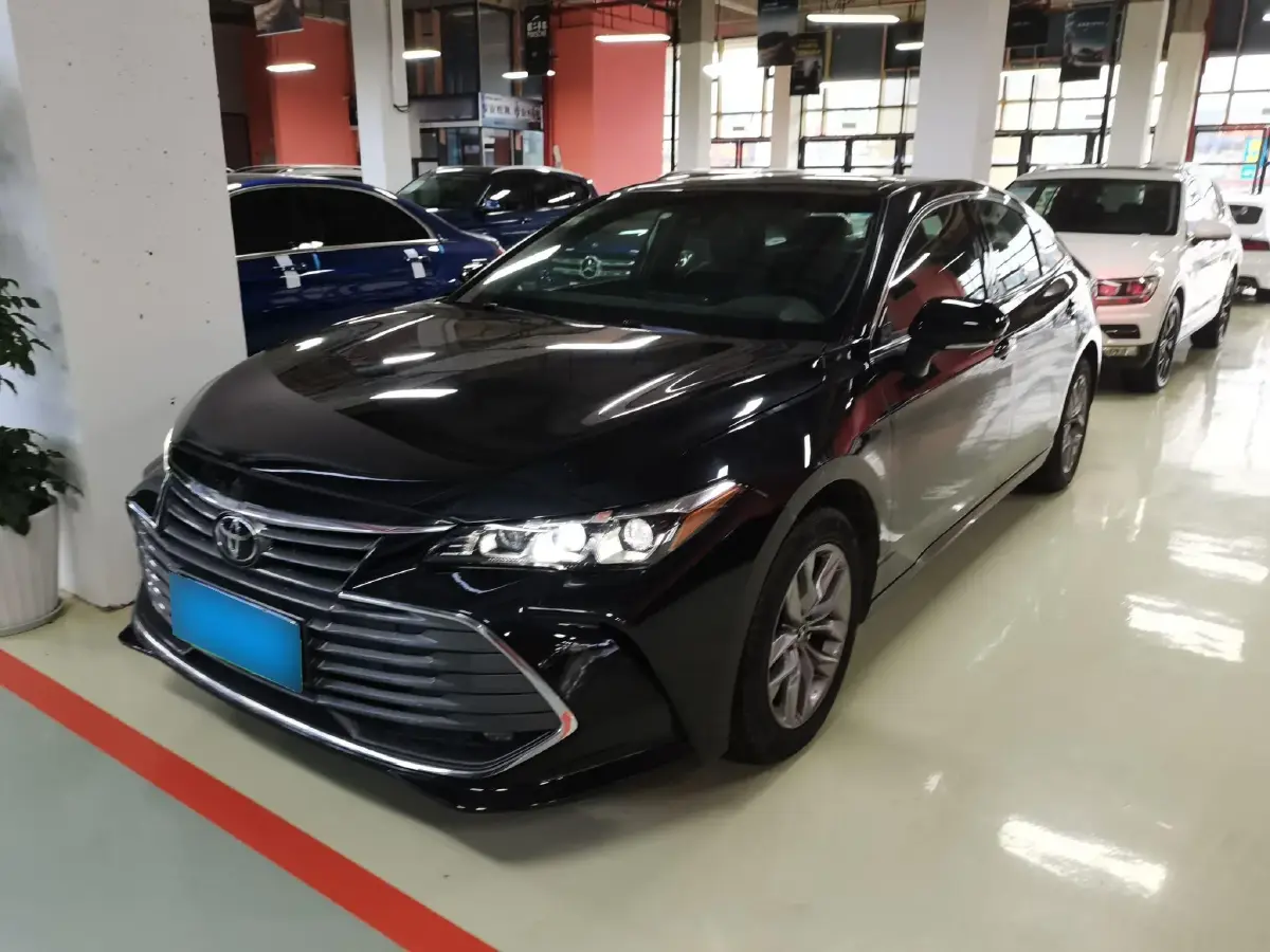 2019 Toyota Avalon 2.0L 178HP L4 CVT