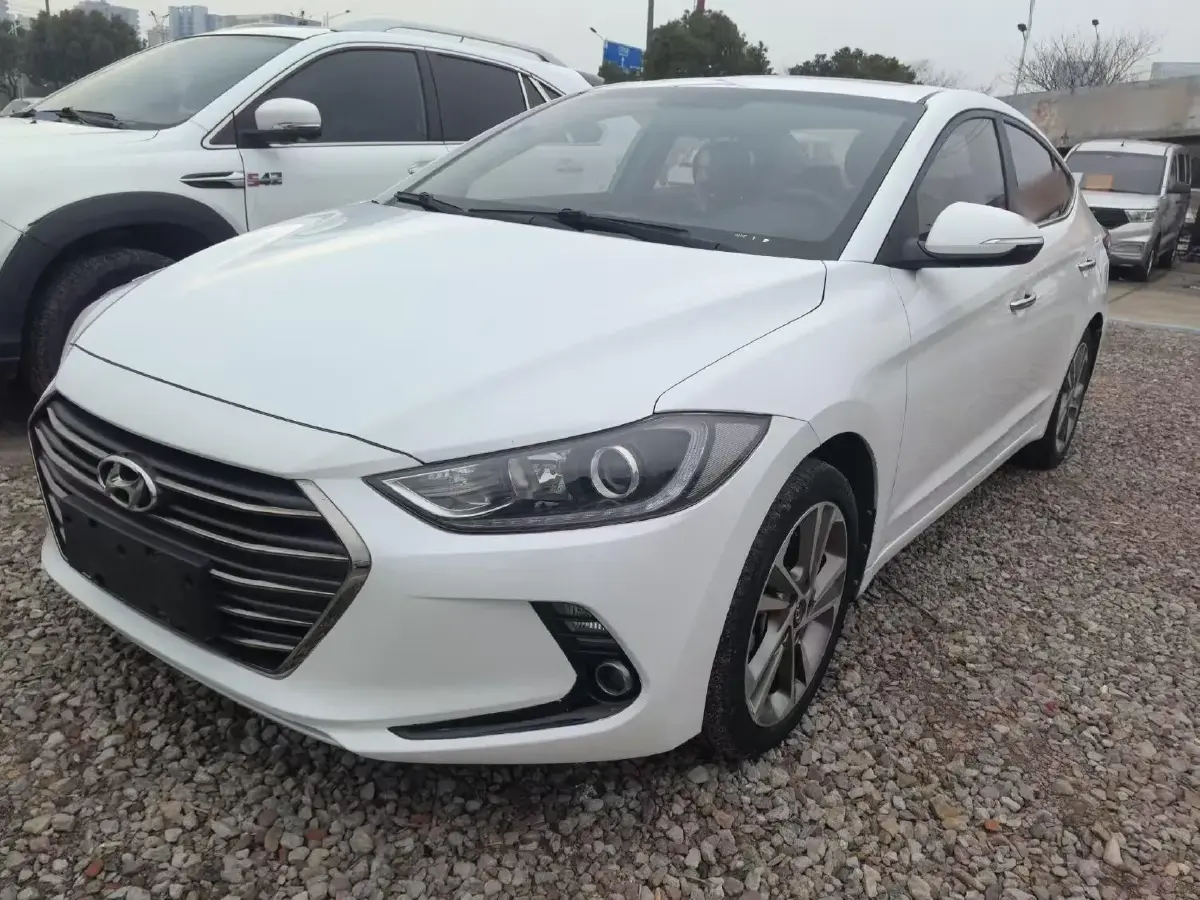 2016 Hyundai Elantra 1.6L 130HP L4 6AT