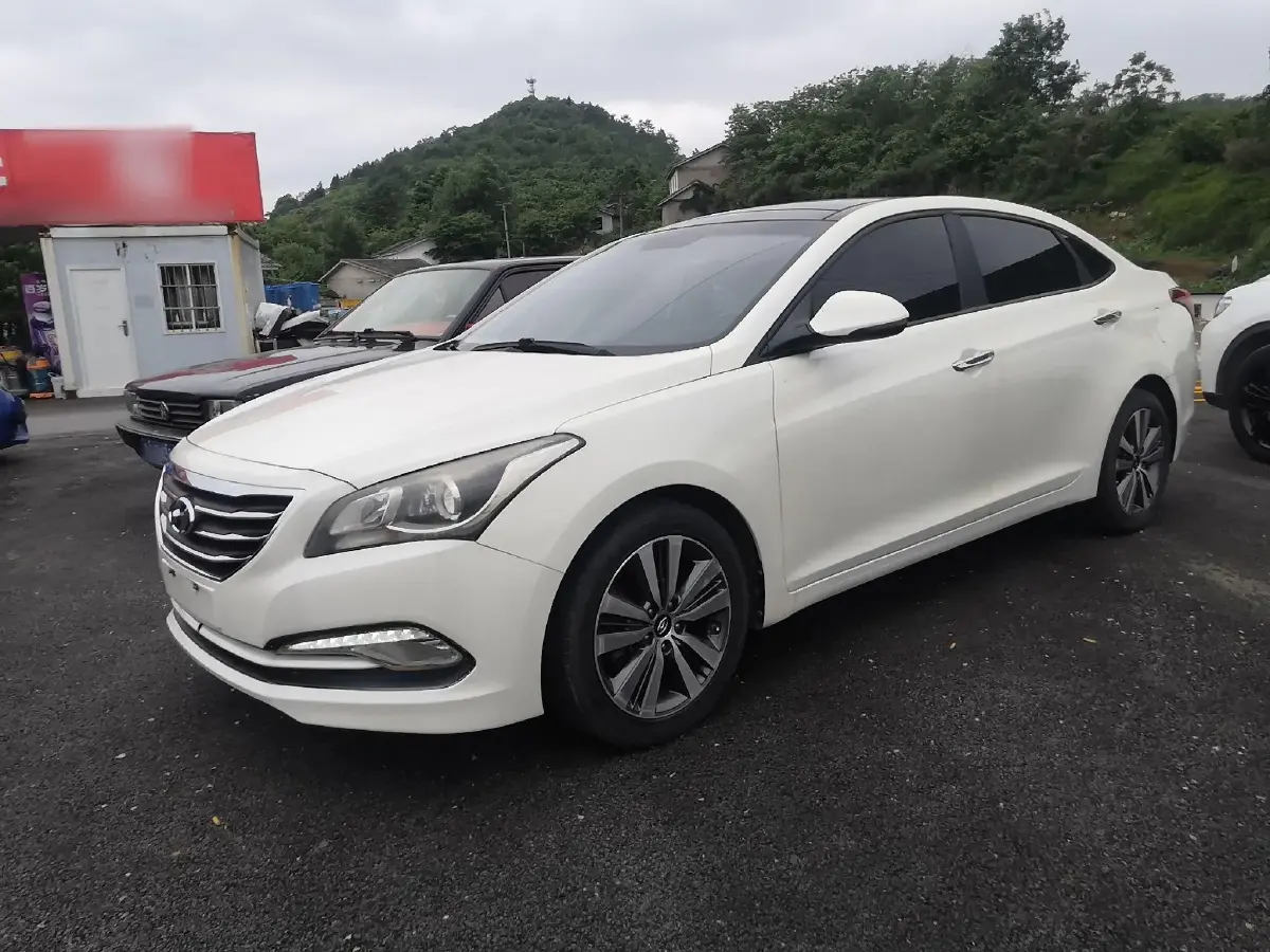 2014 Hyundai Mistra 1.8L 143HP L4 6AT