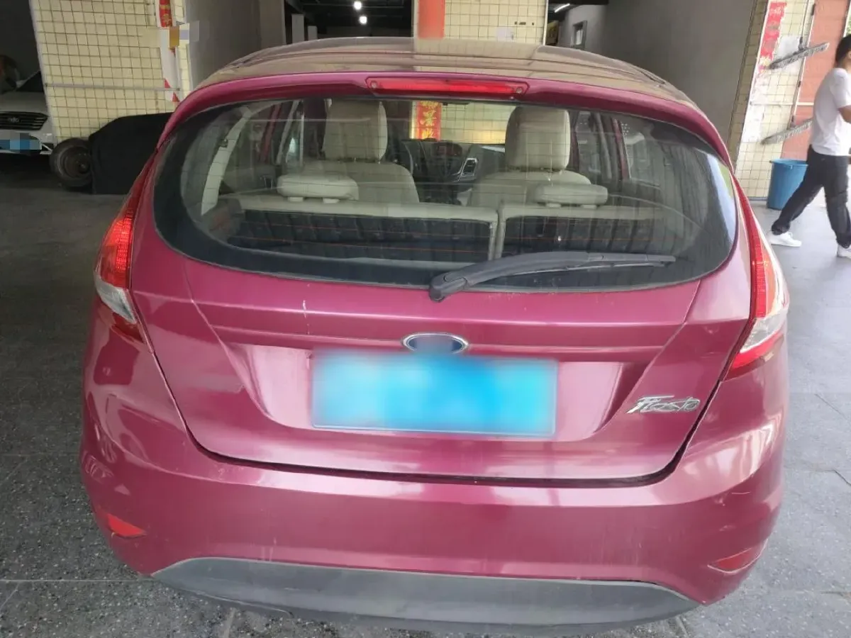 2011 Ford Fiesta 1.5L 103HP L4 4AT,autocango,china used car exporter,china ev exporter,chinese used car exporter,chinese used ev exporter