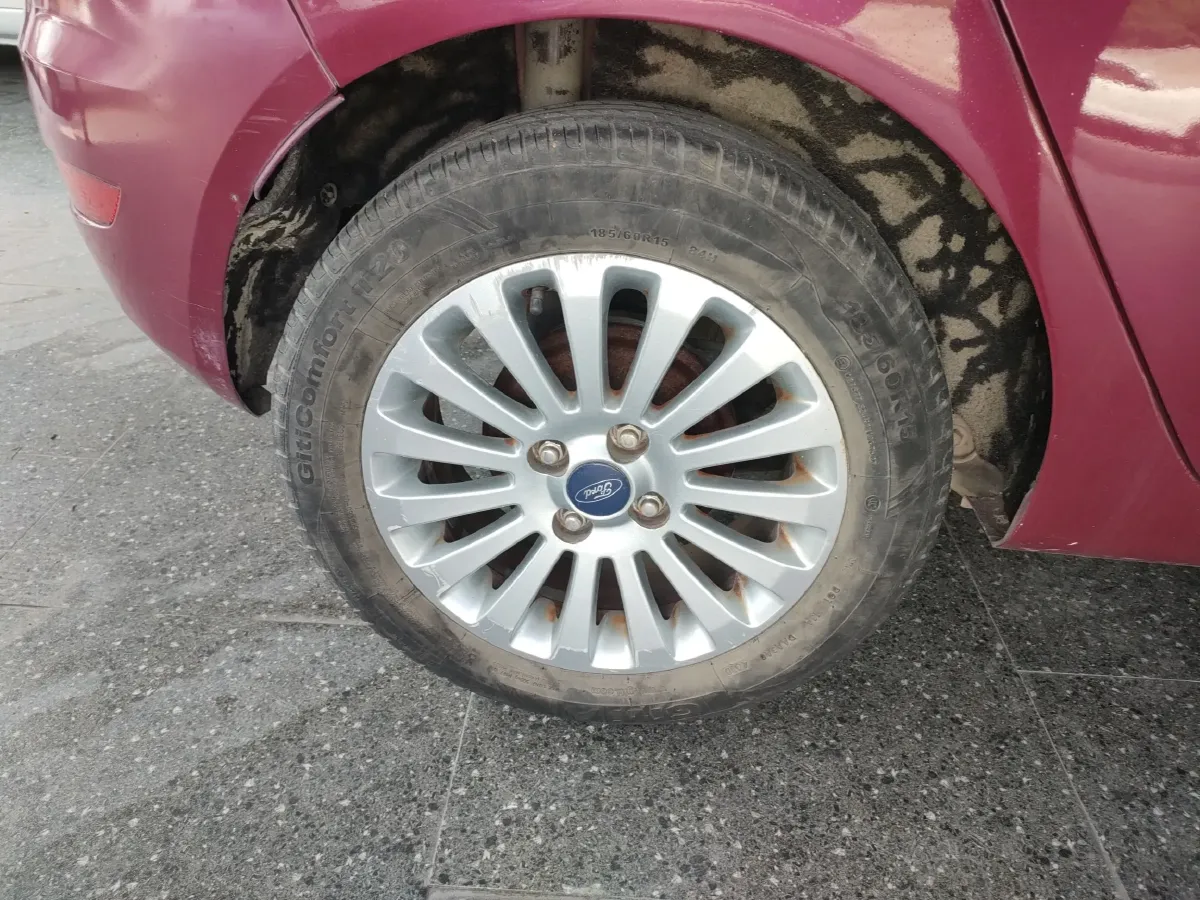 2011 Ford Fiesta 1.5L 103HP L4 4AT,autocango,china used car exporter,china ev exporter,chinese used car exporter,chinese used ev exporter