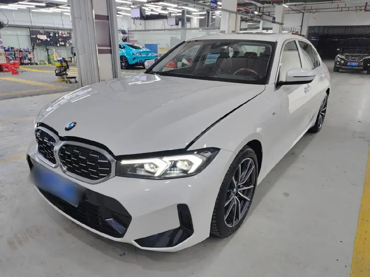 2023 BMW 3 Series 2.0T 184HP L4 8AT