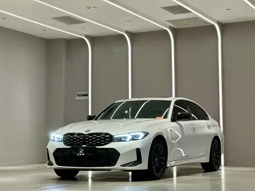 2024 BMW 3 Series 2.0T 184HP L4 8AT