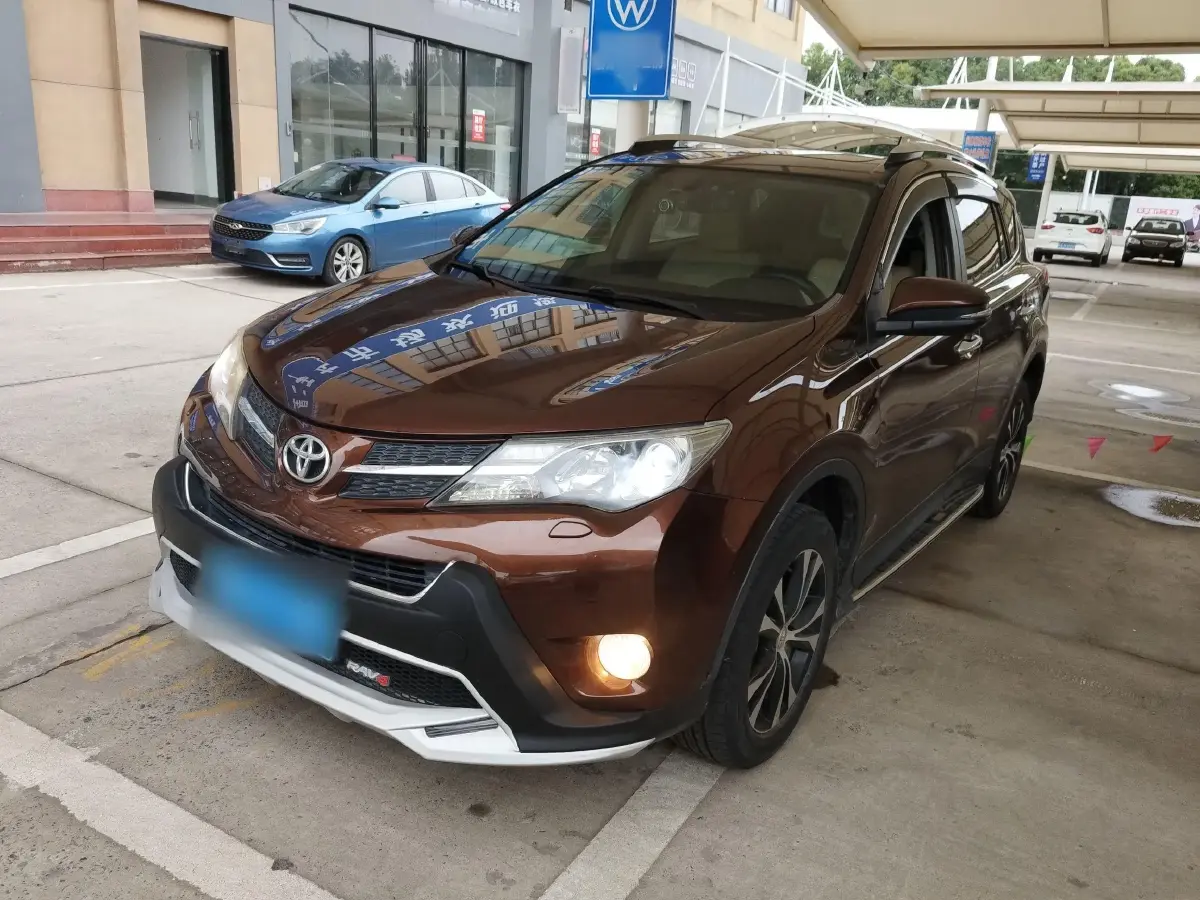2013 Toyota RAV4 2.5L 180HP L4 6AT