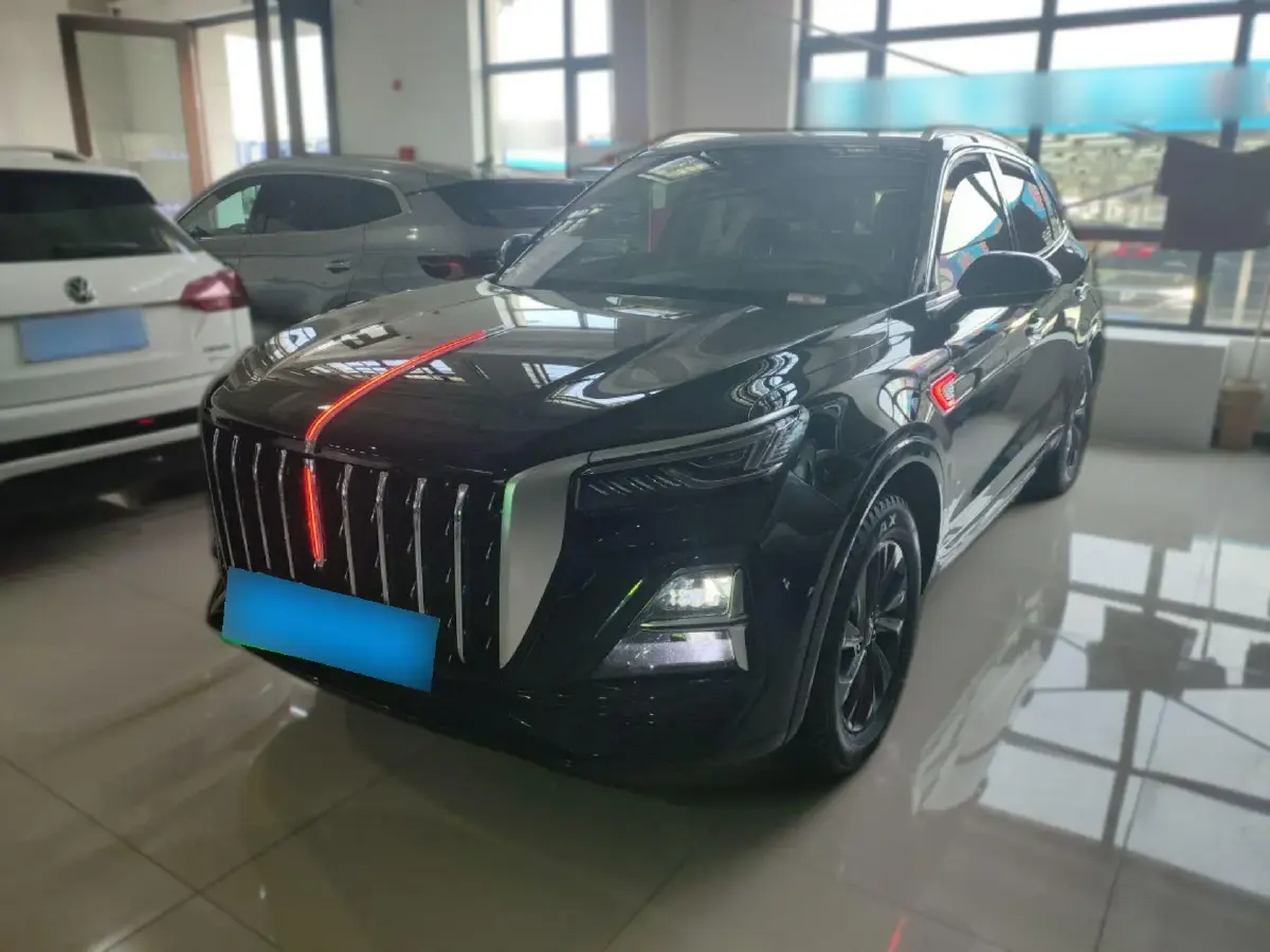 2023 HongQi HS5 2.0T 252HP L4 8AT
