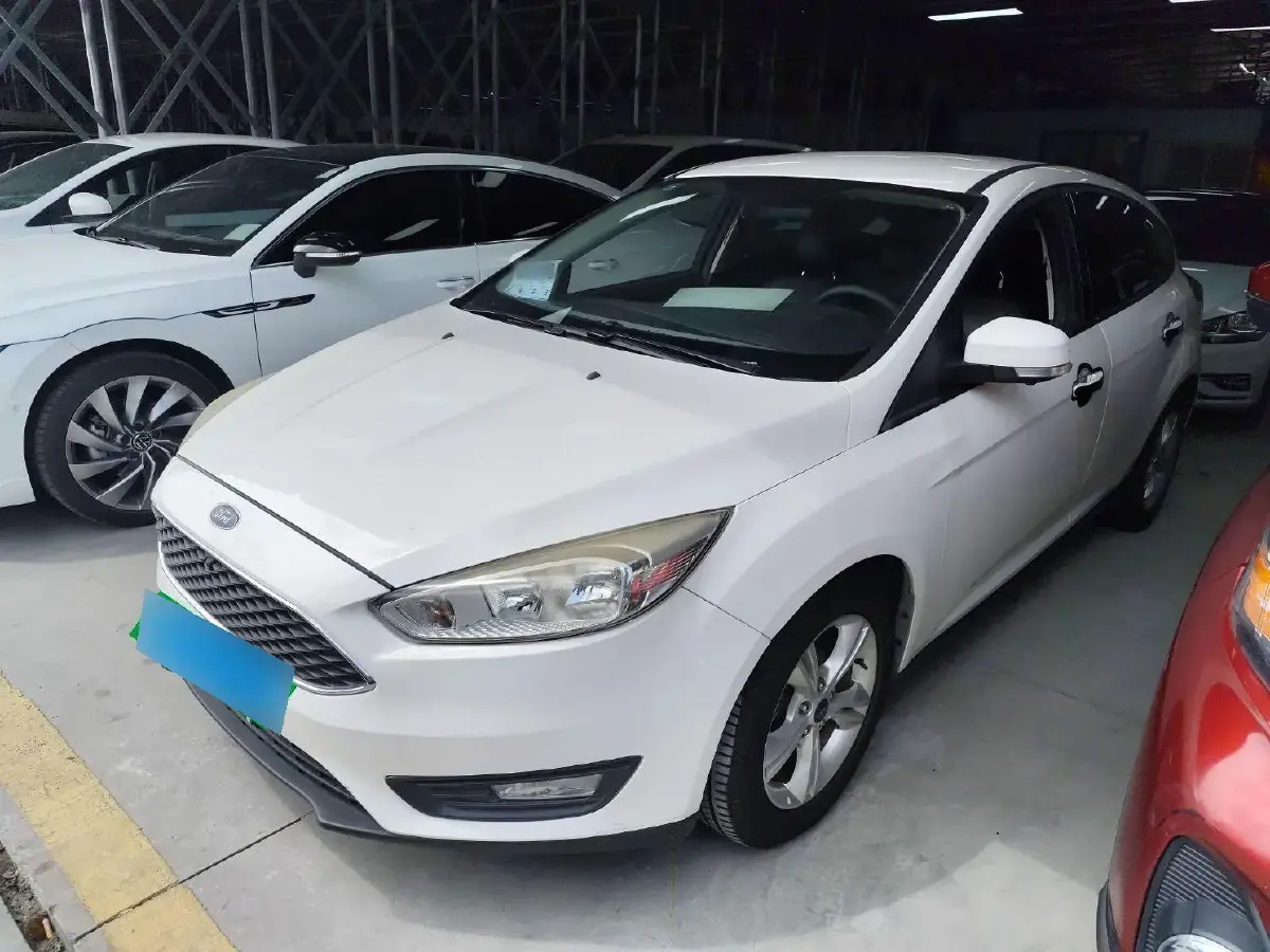 2017 Ford Focus 1.6L 125HP L4 6DCT