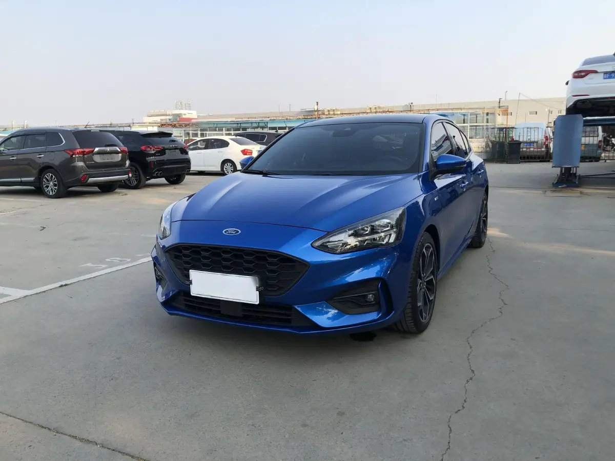 2021 Ford Focus 1.5T 174HP L3 8AT