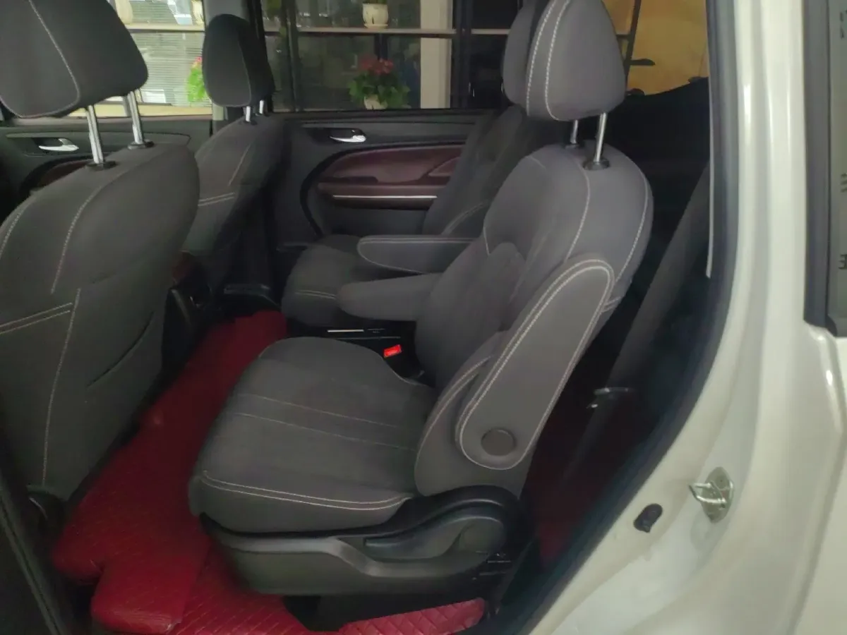 2023 GAC Trumpchi M6 1.5T 177HP L4 7DCT,autocango,china used car exporter,china ev exporter,chinese used car exporter,chinese used ev exporter