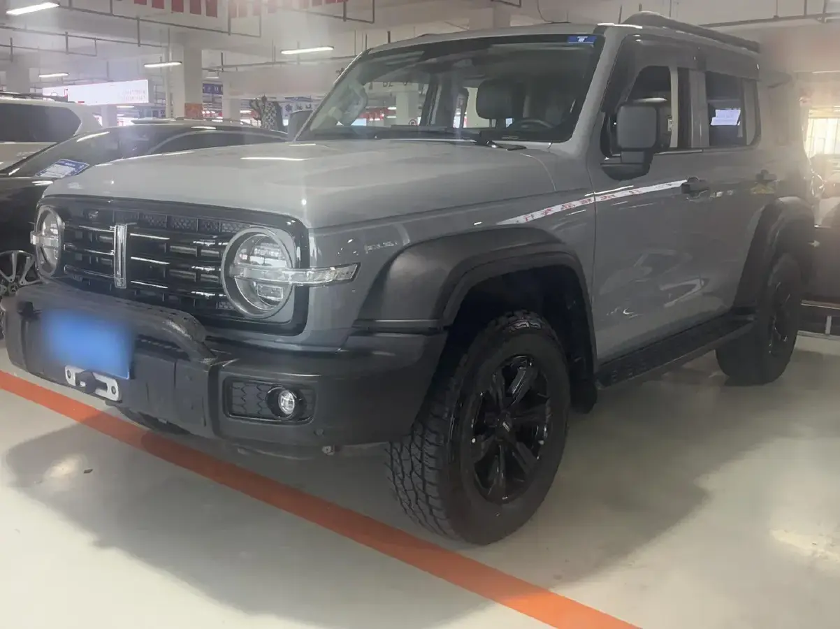 2021 Tank 300 2.0T 227HP L4 8AT