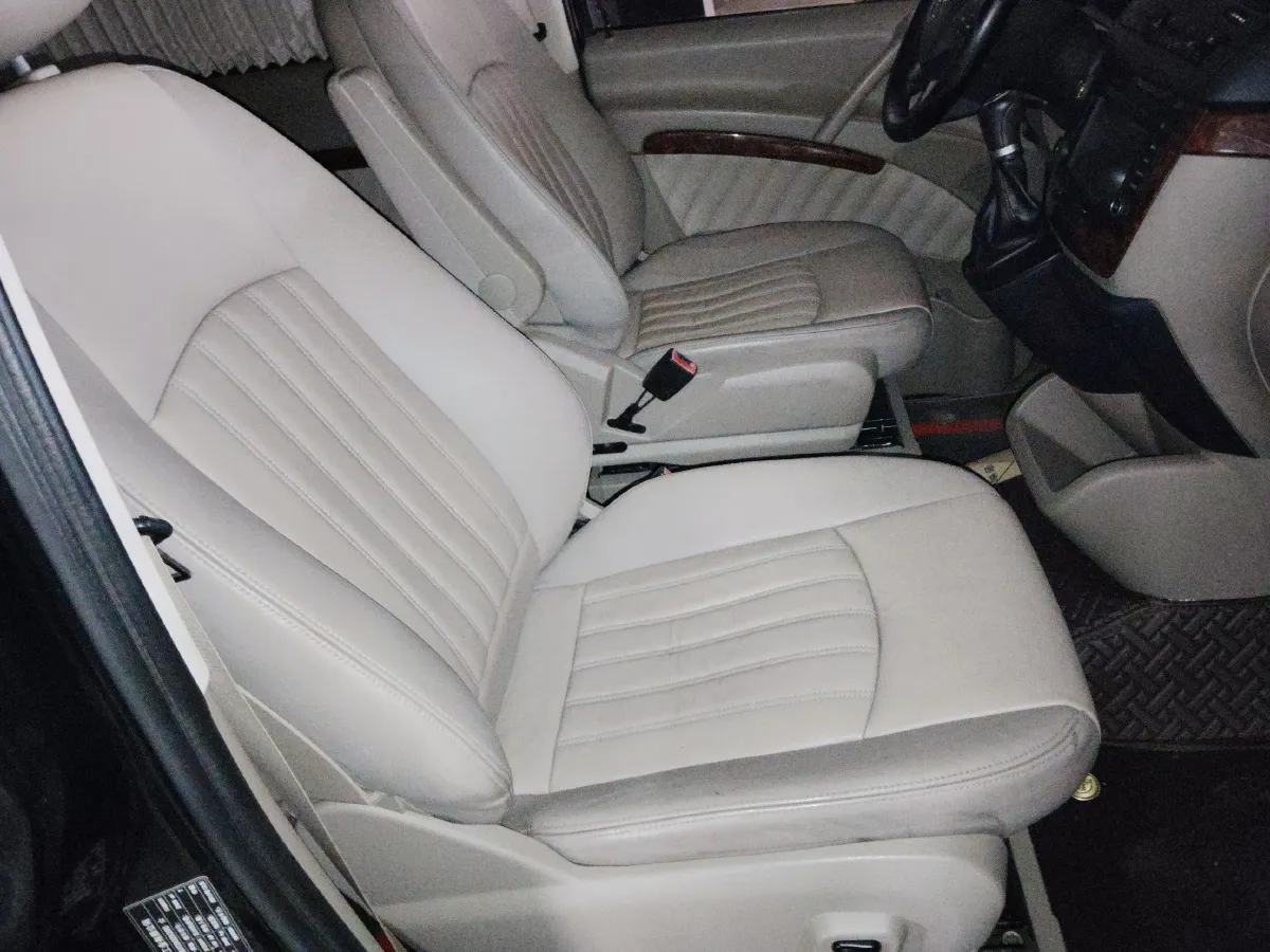 2012 Mercedes-Benz Viano 2.5L 190HP V6 5AT,autocango,china used car exporter,china ev exporter,chinese used car exporter,chinese used ev exporter