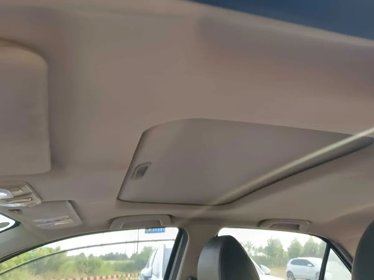 2016 Geely KingKong 1.5L 102HP L4 5MT,autocango,china used car exporter,china ev exporter,chinese used car exporter,chinese used ev exporter