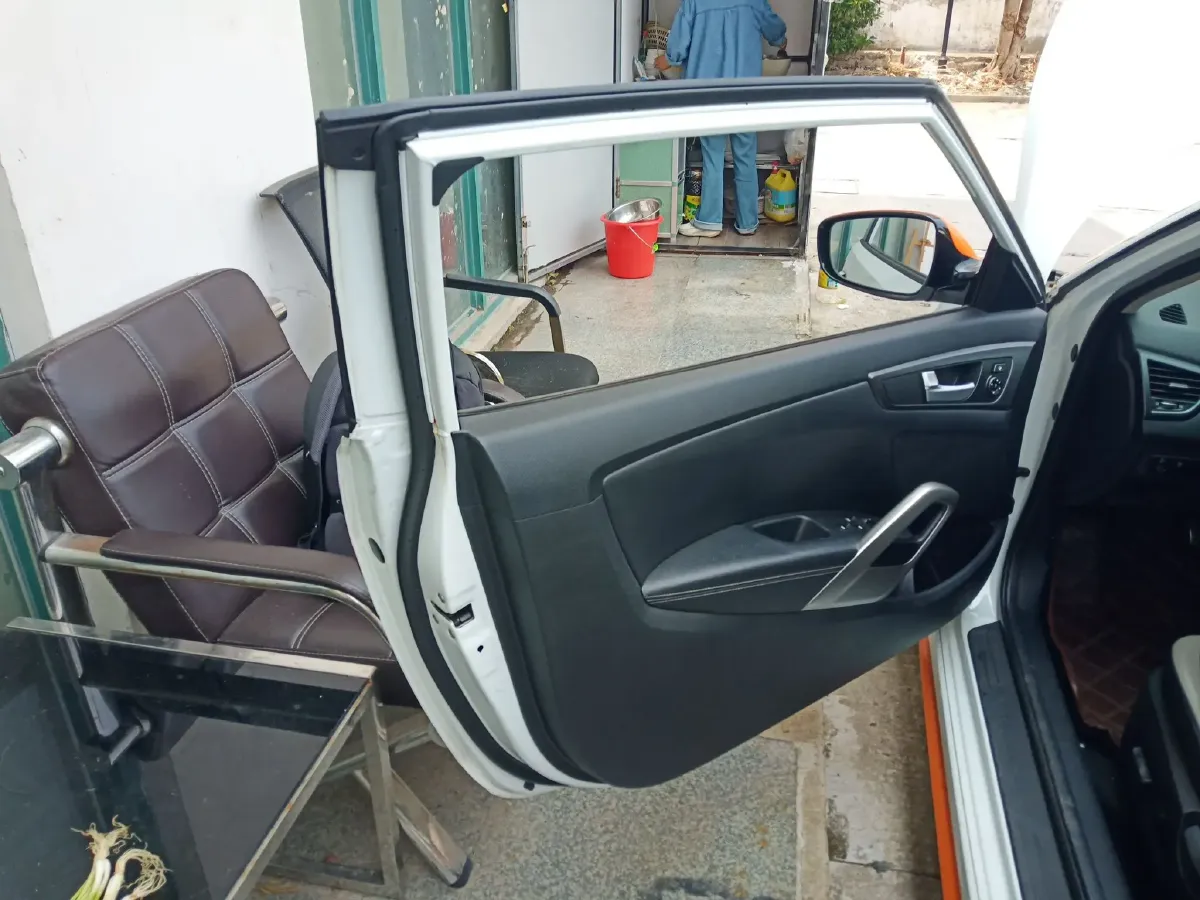 2012 Hyundai Veloster 1.6T 204HP L4 6AT,autocango,china used car exporter,china ev exporter,chinese used car exporter,chinese used ev exporter