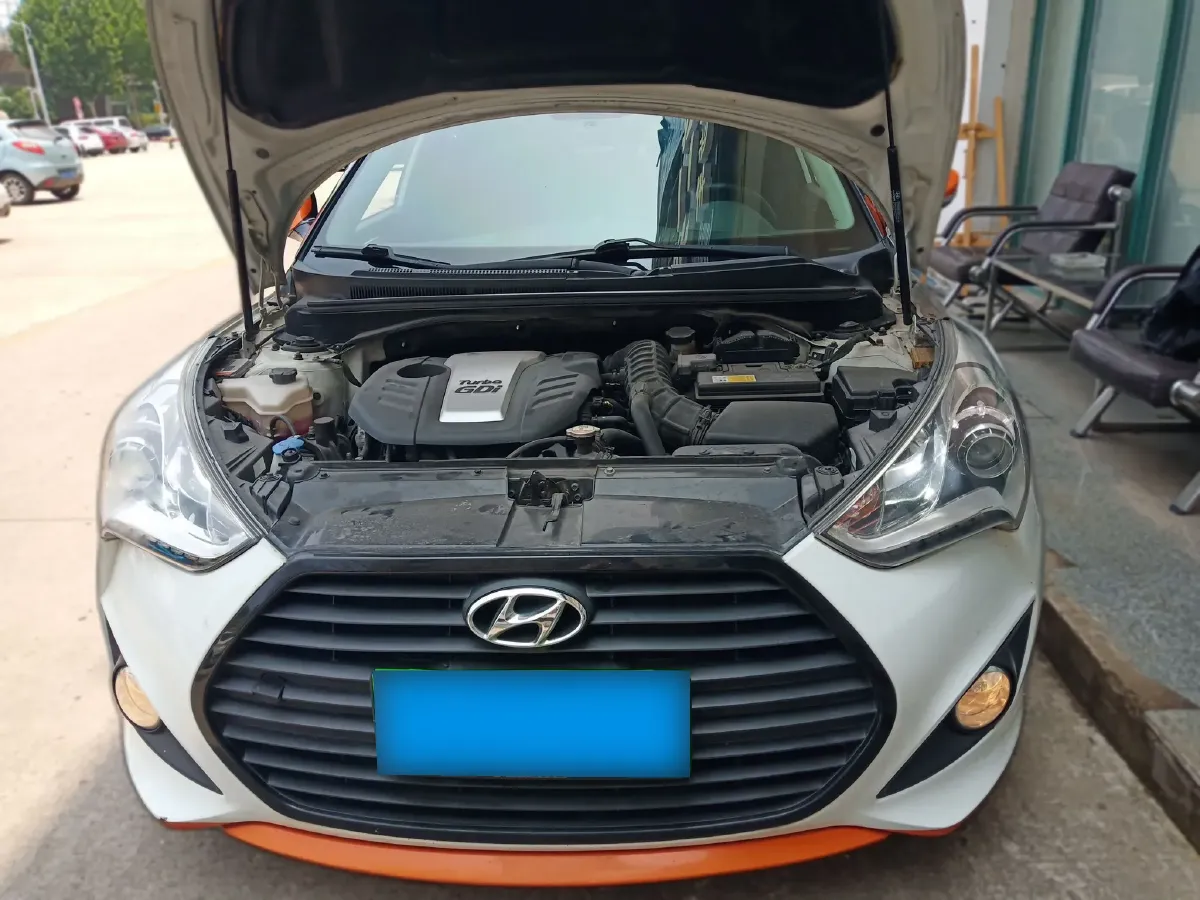 2012 Hyundai Veloster 1.6T 204HP L4 6AT,autocango,china used car exporter,china ev exporter,chinese used car exporter,chinese used ev exporter