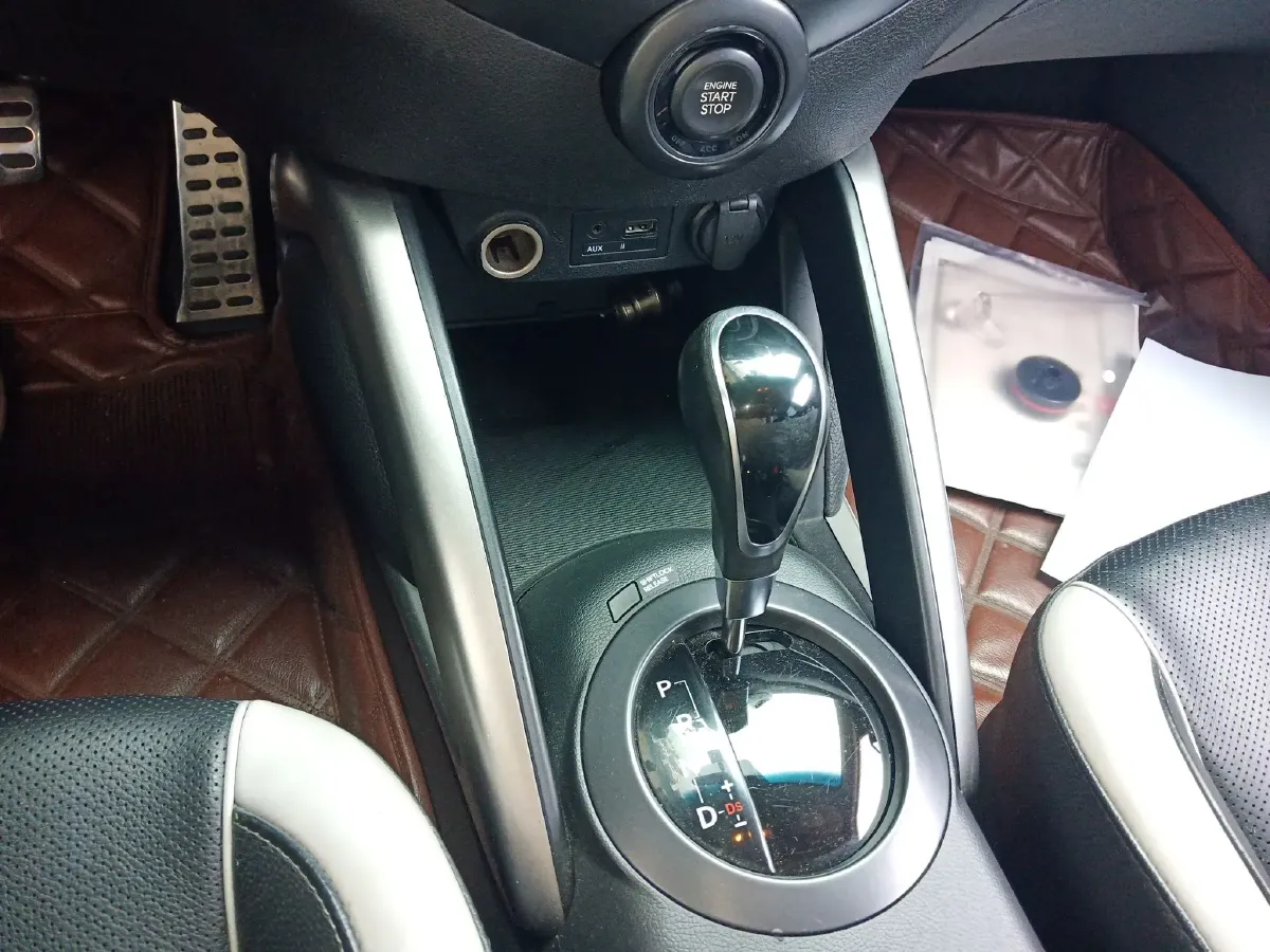 2012 Hyundai Veloster 1.6T 204HP L4 6AT,autocango,china used car exporter,china ev exporter,chinese used car exporter,chinese used ev exporter