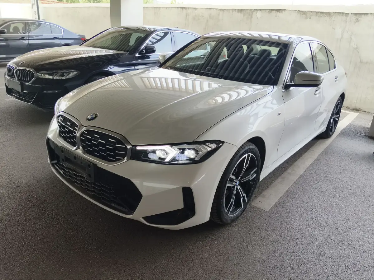 2024 BMW 3 Series 2.0T 184HP L4 8AT