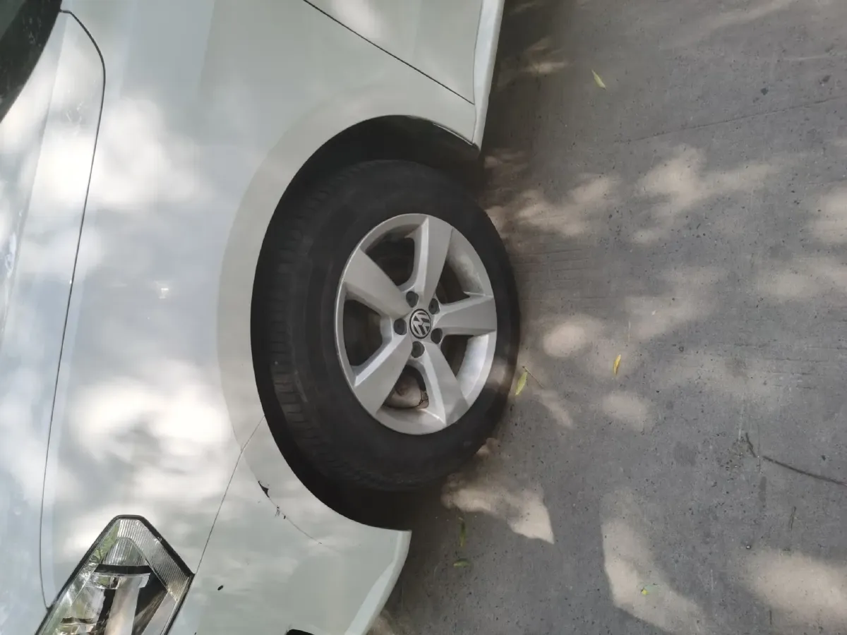 2013 Volkswagen Gran Lavida 1.6L 110HP L4 5MT,autocango,china used car exporter,china ev exporter,chinese used car exporter,chinese used ev exporter