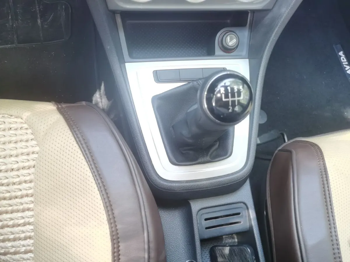 2013 Volkswagen Gran Lavida 1.6L 110HP L4 5MT,autocango,china used car exporter,china ev exporter,chinese used car exporter,chinese used ev exporter