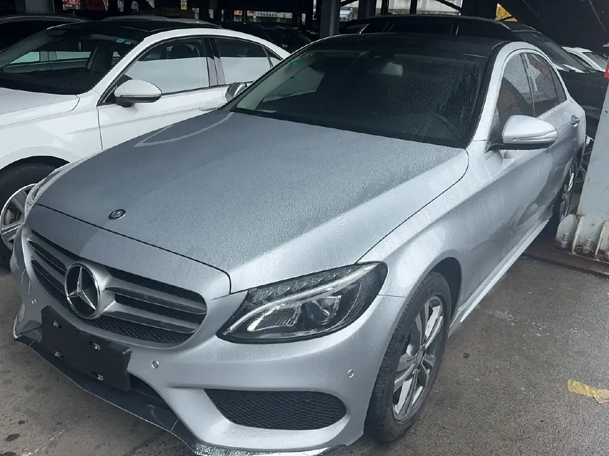 2017 Mercedes-Benz C Class 2.0T 184HP L4 7AT