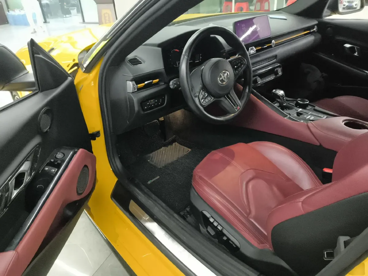 2021 Toyota Supra 2.0T 197HP L4 8AT,autocango,china used car exporter,china ev exporter,chinese used car exporter,chinese used ev exporter