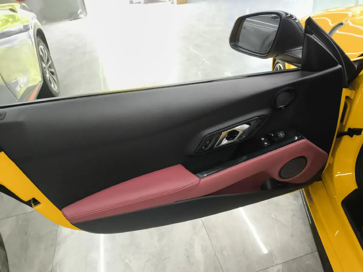 2021 Toyota Supra 2.0T 197HP L4 8AT,autocango,china used car exporter,china ev exporter,chinese used car exporter,chinese used ev exporter