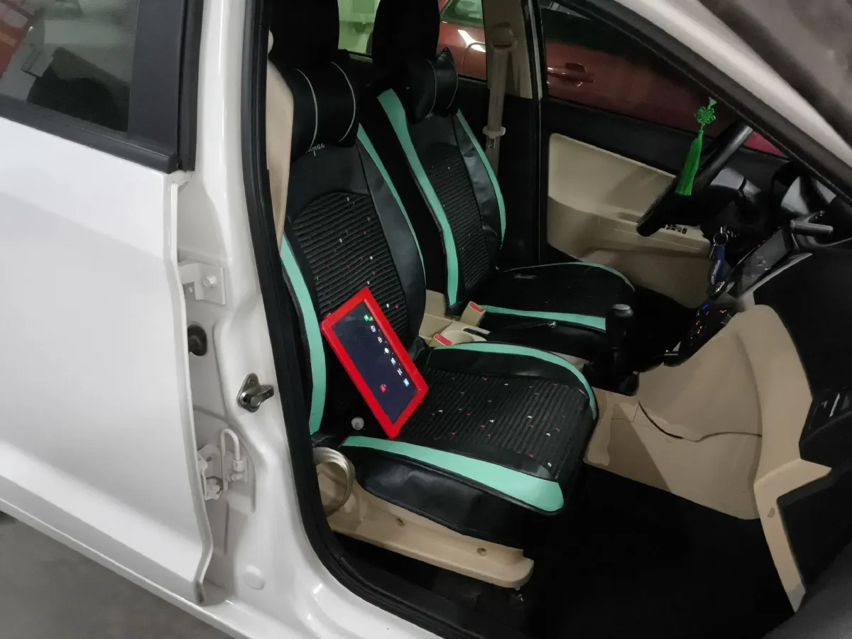 2015 Chery Fulwin 2 1.5L 109HP L4 5MT,autocango,china used car exporter,china ev exporter,chinese used car exporter,chinese used ev exporter