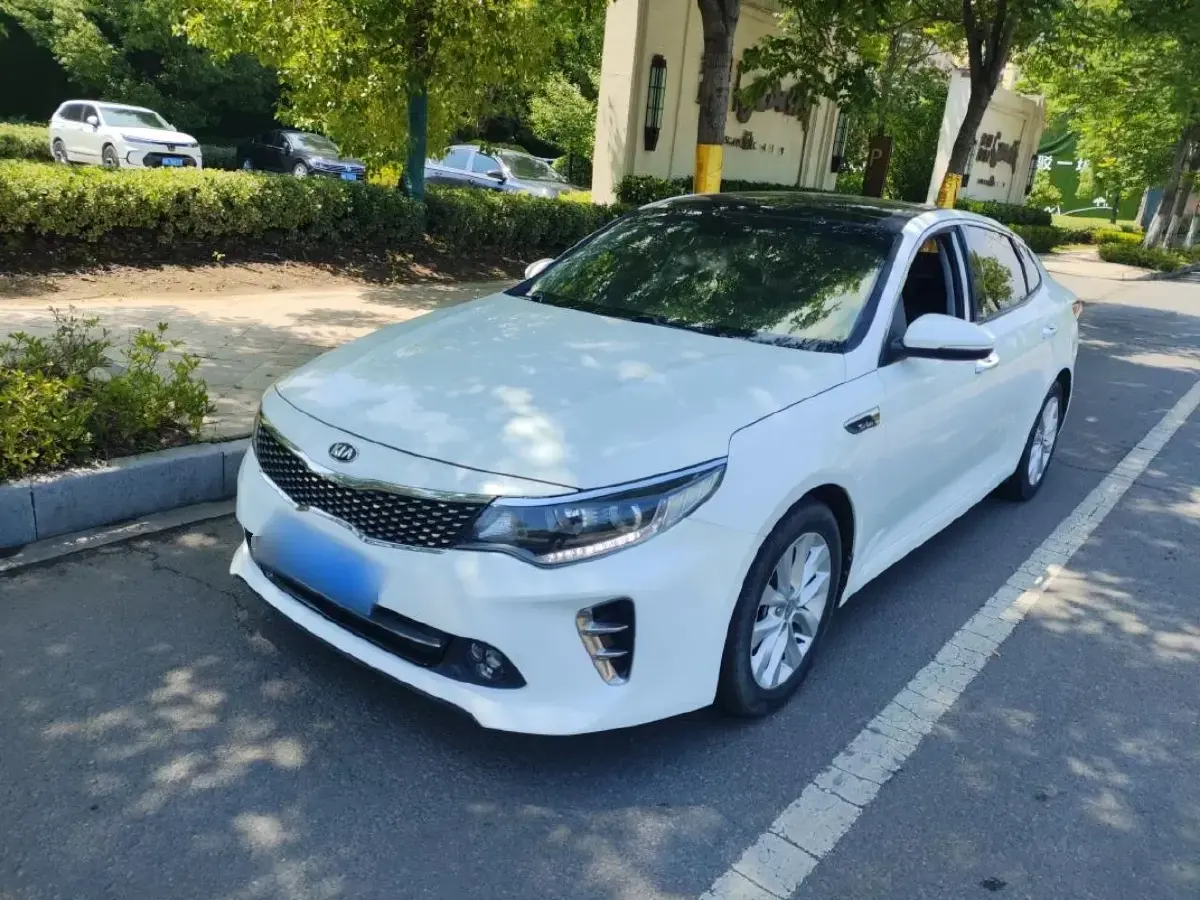2016 Kia K5 1.6T 180HP L4 7DCT