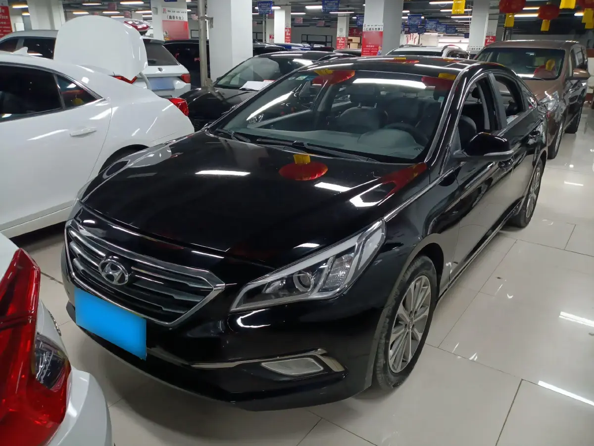 2017 Hyundai Sonata 2.0L 160HP L4 6AT