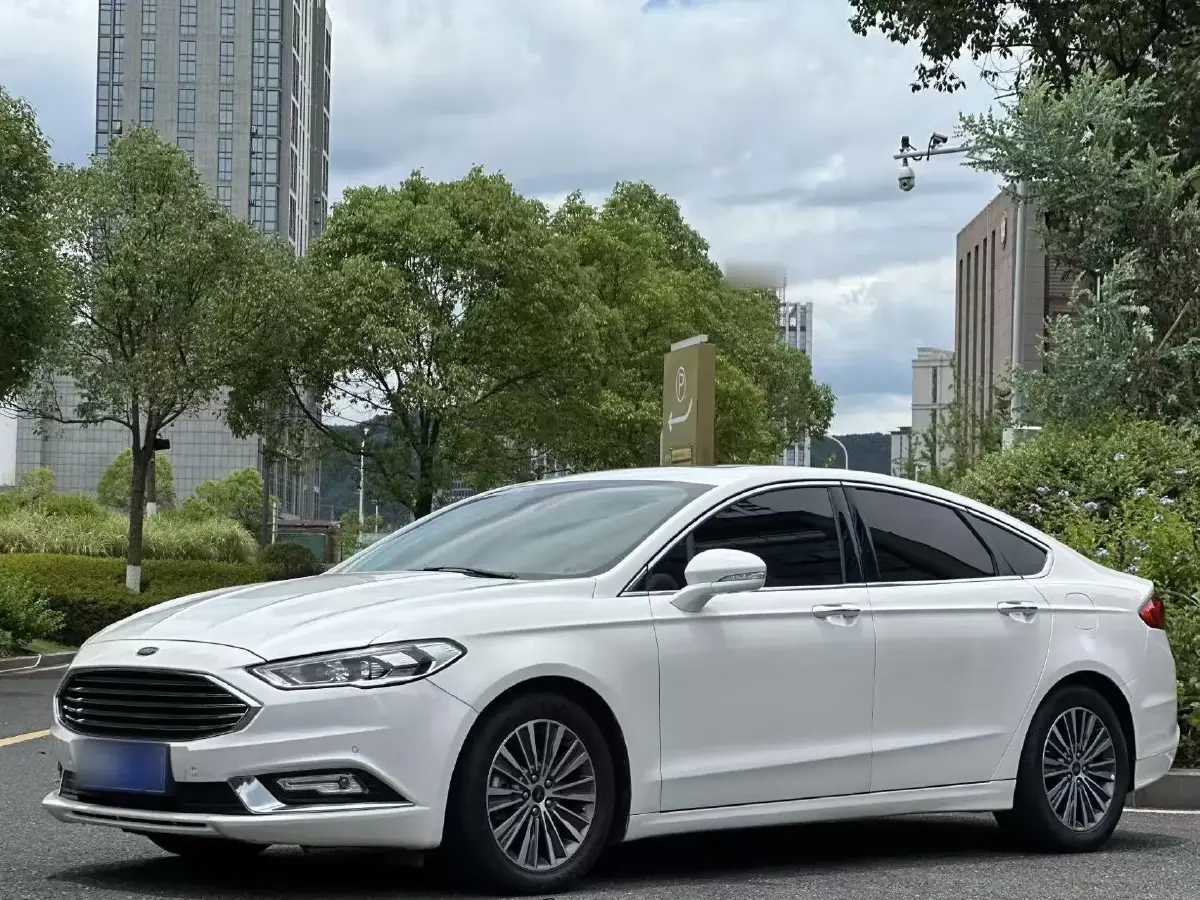 2017 Ford Mondeo 1.5T 181HP L4 6AT